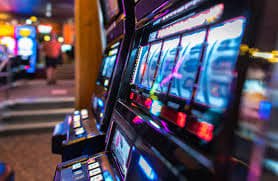 winstar77 platform interface showing live-dealer tables, sportsbook markets, and account dashboard
